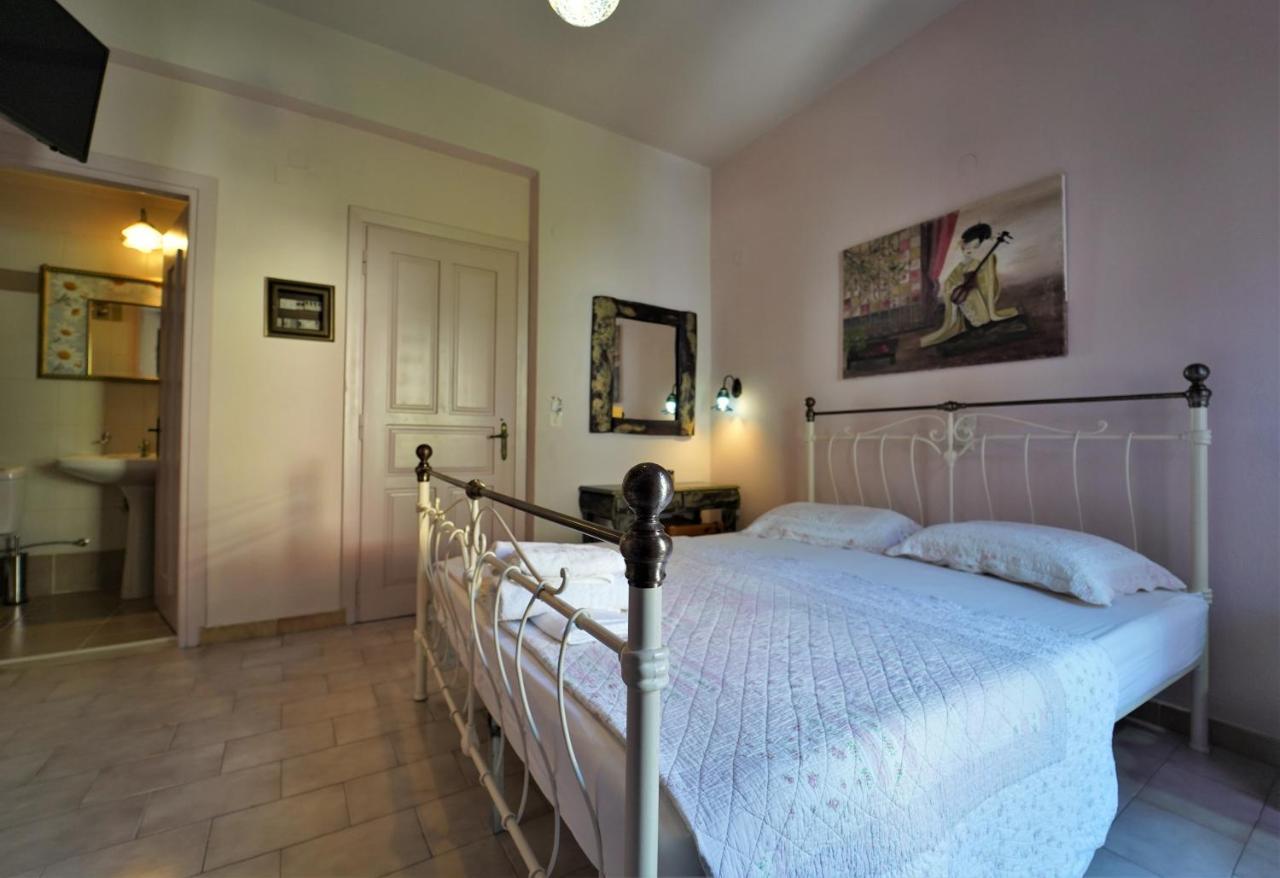 Antigoni Apartments ปาร์กา ภายนอก รูปภาพ