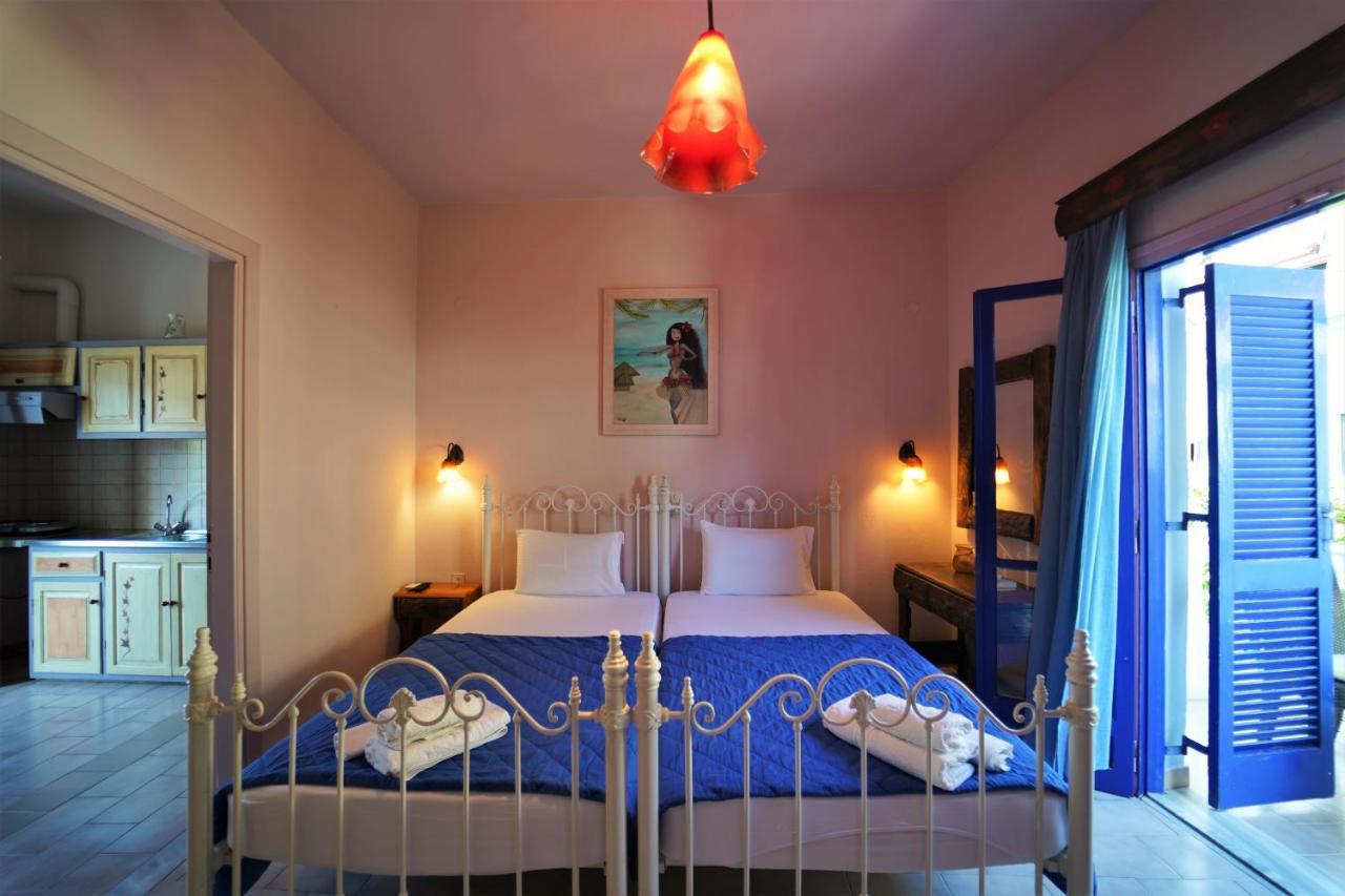 Antigoni Apartments ปาร์กา ภายนอก รูปภาพ